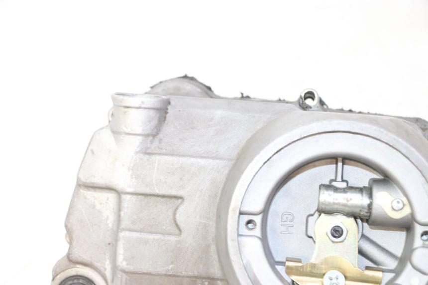 photo de CLUTCH COVER APOLLO RFZ 125