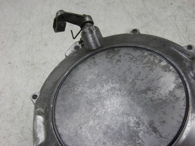 photo de CLUTCH COVER YAMAHA XJ F 900 (1983 - 1994)