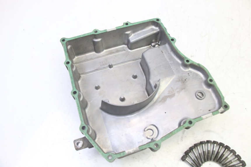 photo de OIL PAN HONDA CBR RR FIREBLADE 900 (1992 - 1994)