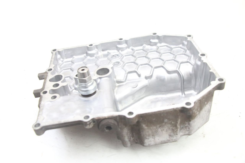 photo de ENGINE OIL COVER SUZUKI GSF S BANDIT 600 (2000 - 2004)