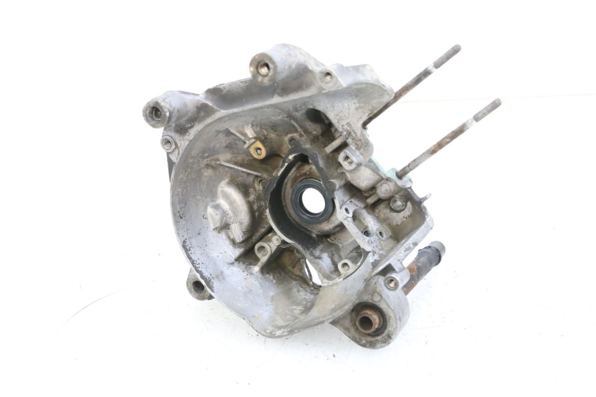 photo de RIGHT ENGINE COVER MBK BOOSTER SPIRIT 50 (2004 - 2017) - Main view