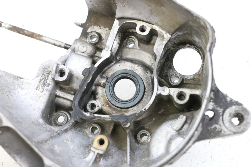 photo de RIGHT ENGINE COVER MBK BOOSTER SPIRIT 50 (2004 - 2017) - Additional view of the item