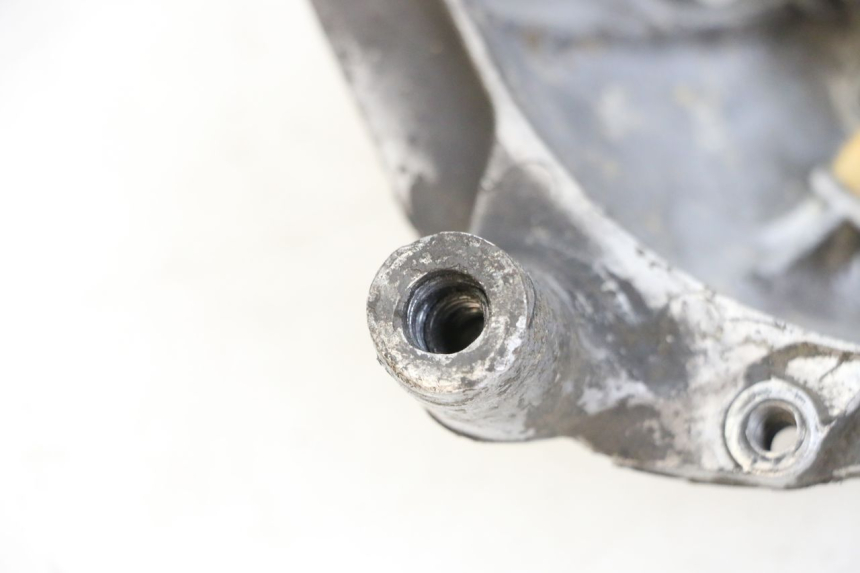 photo de RIGHT ENGINE COVER MBK BOOSTER SPIRIT 50 (2004 - 2017) - Surface and material condition