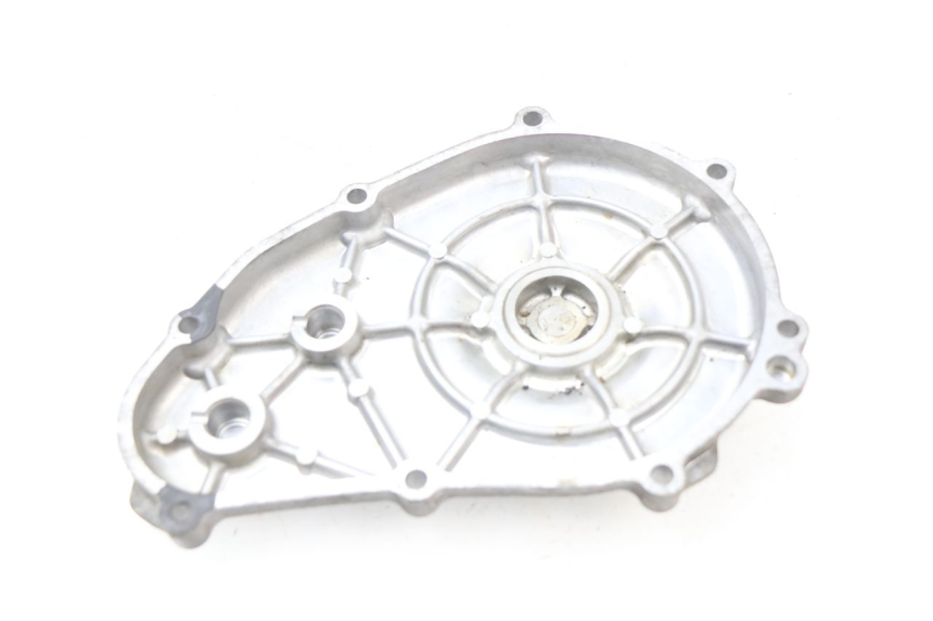 photo de RIGHT ENGINE CRANKCASE SUZUKI BURGMAN 650 (2002 - 2004)