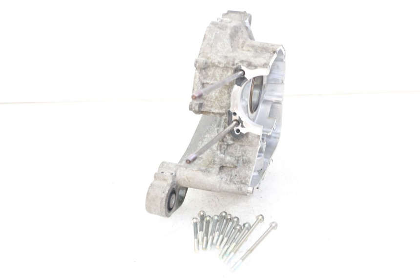 photo de RIGHT ENGINE CRANKCASE MBK MW TRYPTIK 125 (2014 - 2016)