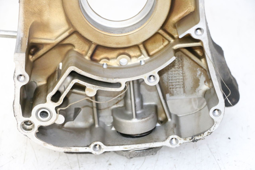 photo de RIGHT ENGINE CRANKCASE YAMAHA X-MAX XMAX 125 (2010 - 2014)