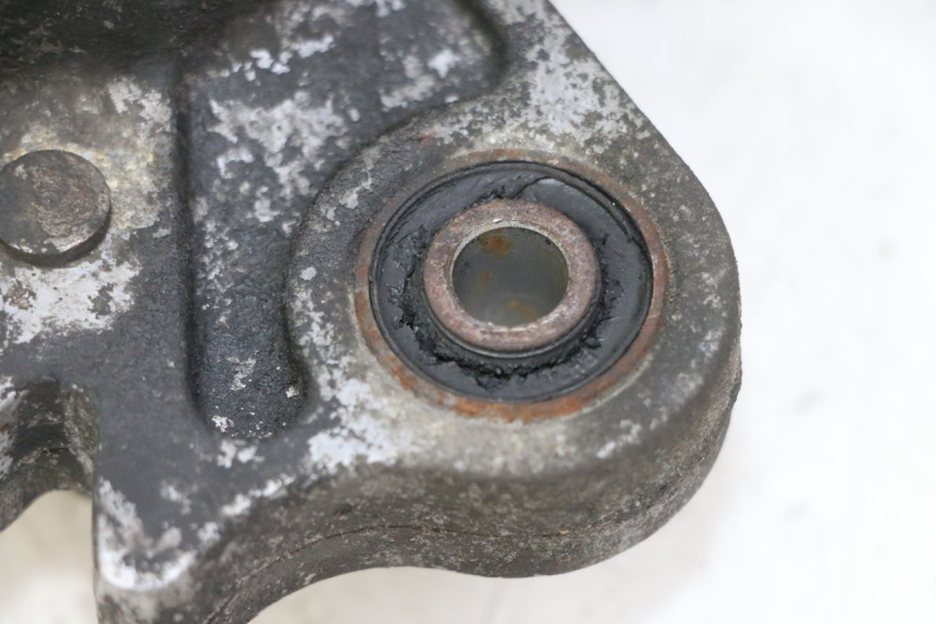 photo de LEFT ENGINE CRANKCASE KYMCO AGILITY 4T 50 (2005 - 2018)