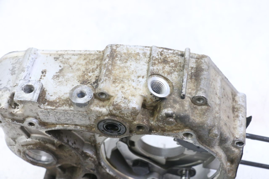 photo de LEFT ENGINE CRANKCASE APOLLO RFZ 125