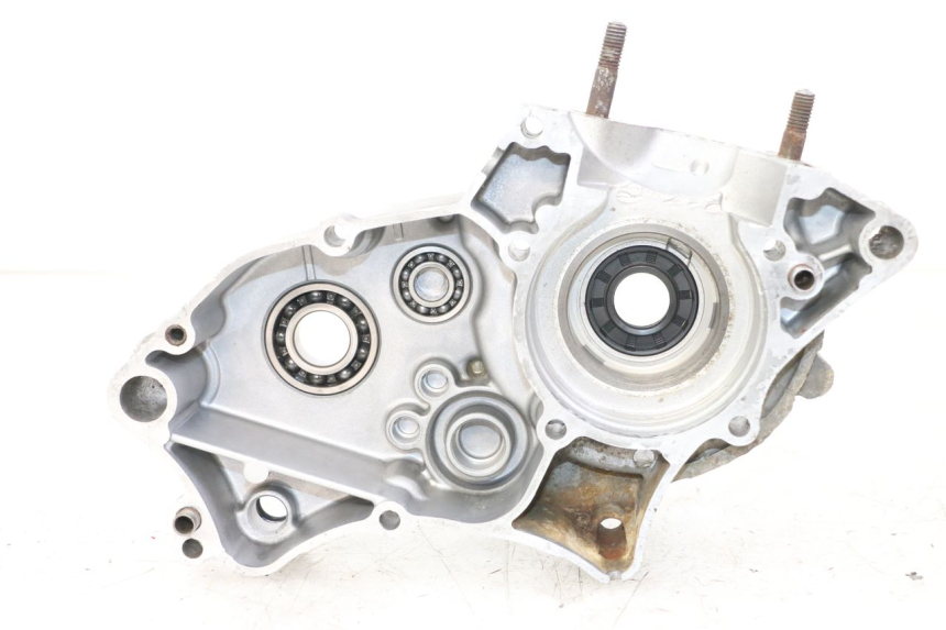 photo de LEFT ENGINE CRANKCASE KAWASAKI KX 65 (2000 - 2019) - Technical close-up