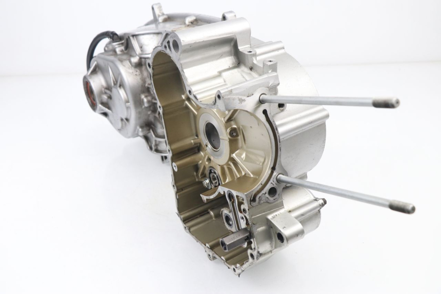 photo de LEFT ENGINE CRANKCASE SYM MAXSYM I 400 (2011 - 2016)