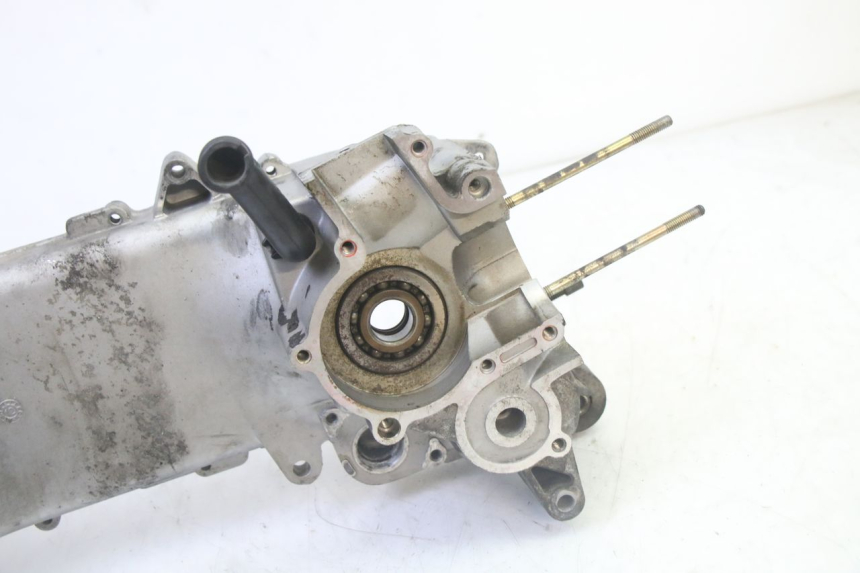 photo de LEFT ENGINE CRANKCASE PIAGGIO NEW TYPHOON 50 (2010 - 2017)