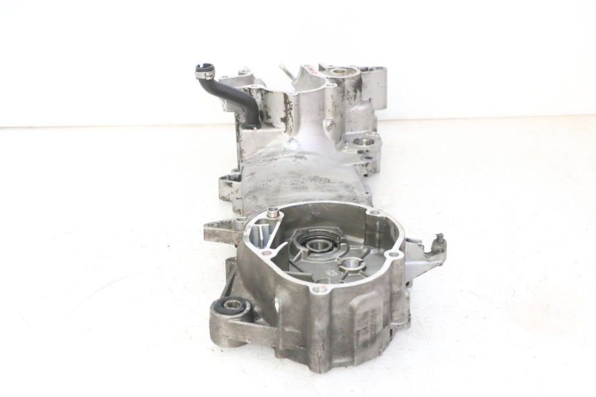 photo de LEFT ENGINE CRANKCASE PIAGGIO NEW TYPHOON 50 (2010 - 2017)