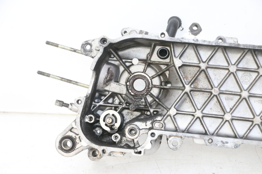 photo de LEFT ENGINE CRANKCASE PIAGGIO NEW TYPHOON 50 (2010 - 2017)