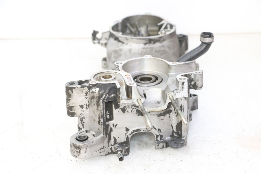 photo de LEFT ENGINE CRANKCASE PIAGGIO NEW TYPHOON 50 (2010 - 2017)