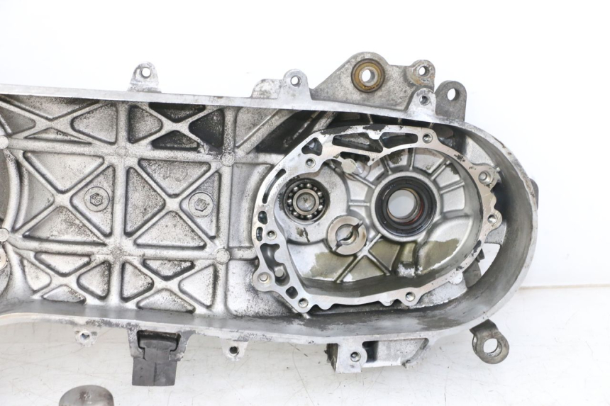 photo de LEFT ENGINE CRANKCASE PEUGEOT LUDIX 50 (2005 - 2007)