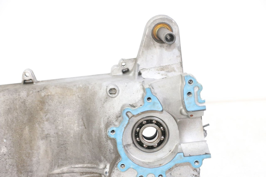 photo de LEFT ENGINE CRANKCASE PEUGEOT LUDIX 50 (2005 - 2007)