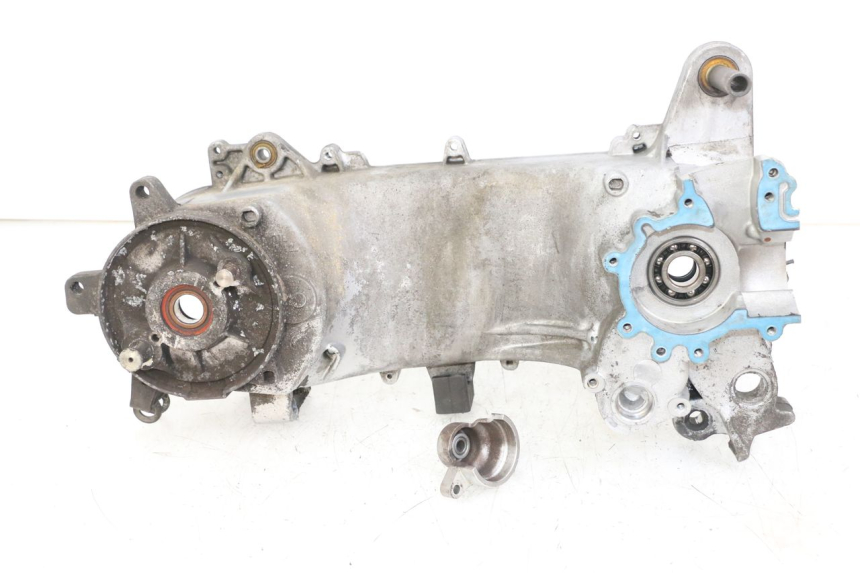 photo de LEFT ENGINE CRANKCASE PEUGEOT LUDIX 50 (2005 - 2007)