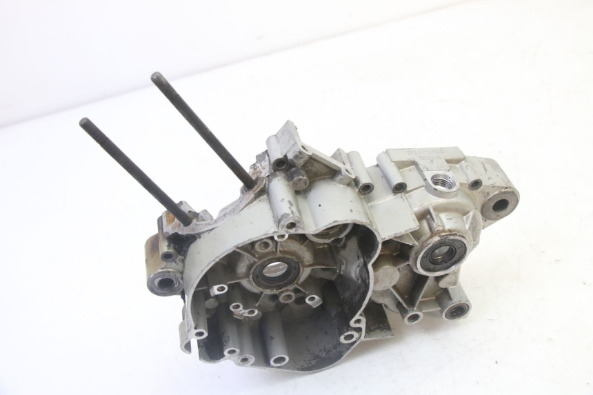 photo de LEFT ENGINE CRANKCASE DERBI SENDA SM DRD 50 (2008 - 2013)