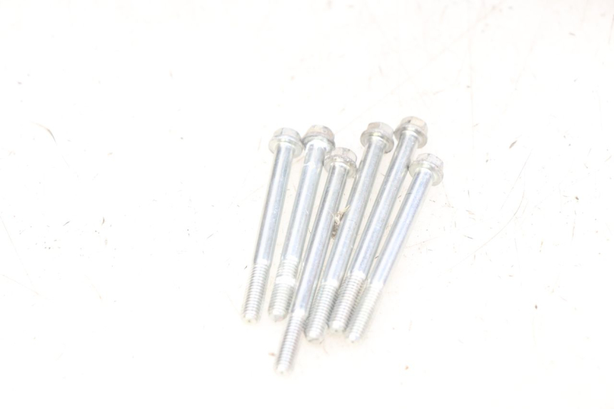 photo de LEFT ENGINE COVER PEUGEOT TKR TREKKER FURIOUS 50 (2005 - 2014)