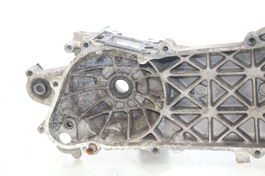 photo de LEFT ENGINE COVER PEUGEOT TKR TREKKER FURIOUS 50 (2005 - 2014)