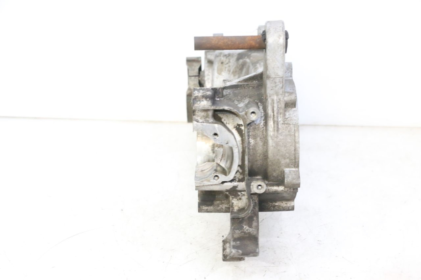 photo de LEFT ENGINE CRANKCASE PEUGEOT VIVACITY NEW 2T 50 (2008 - 2017)