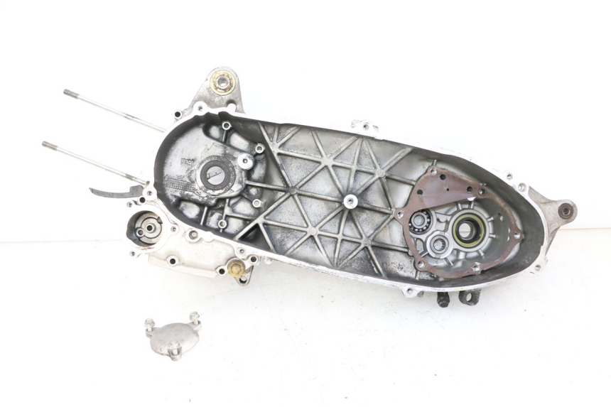 photo de LEFT ENGINE CRANKCASE YAMAHA X-CITY XCITY 125 (2007 - 2008)