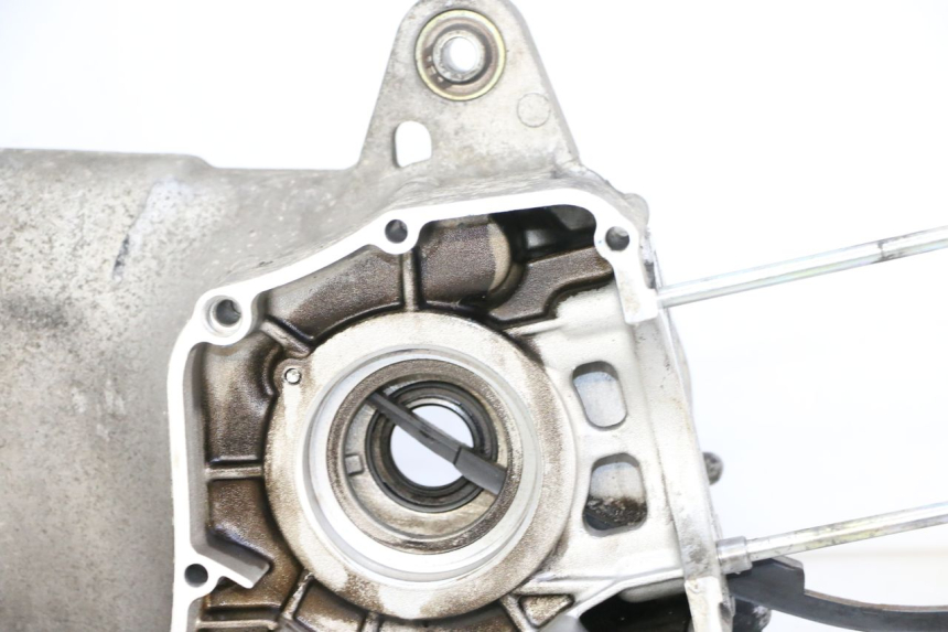 photo de LEFT ENGINE CRANKCASE YAMAHA X-CITY XCITY 125 (2007 - 2008)