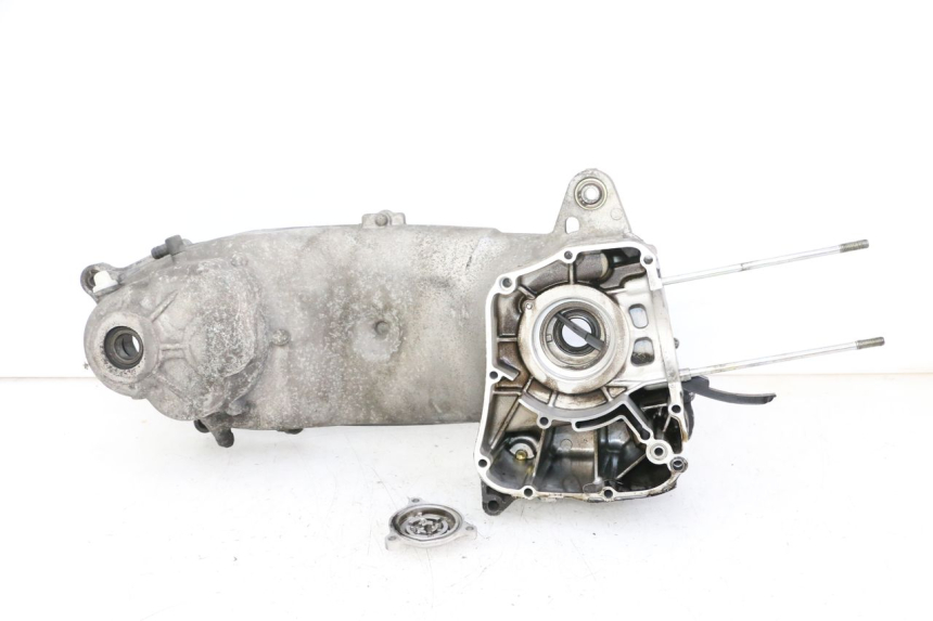 photo de LEFT ENGINE CRANKCASE YAMAHA X-CITY XCITY 125 (2007 - 2008)