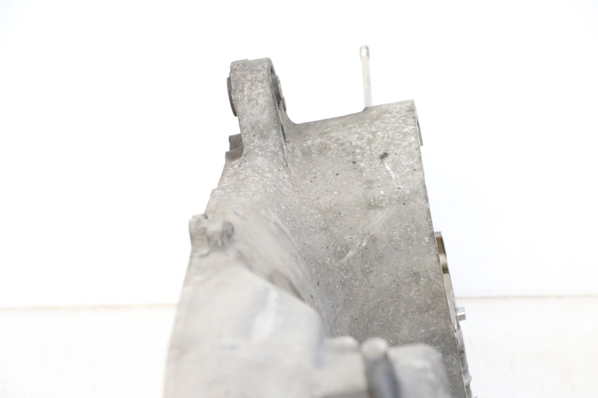 photo de LEFT ENGINE CRANKCASE YAMAHA X-MAX XMAX 125 (2010 - 2014)