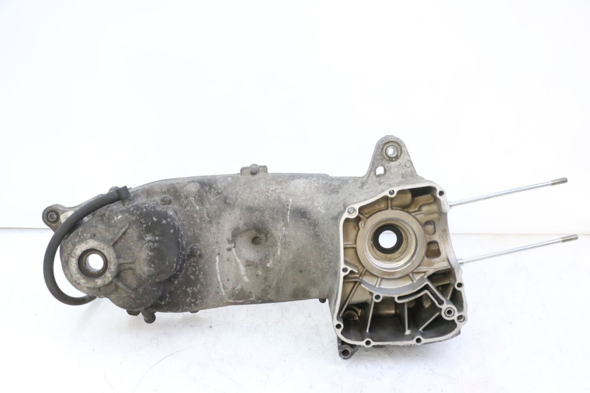 photo de LEFT ENGINE CRANKCASE YAMAHA X-MAX XMAX 125 (2010 - 2014)