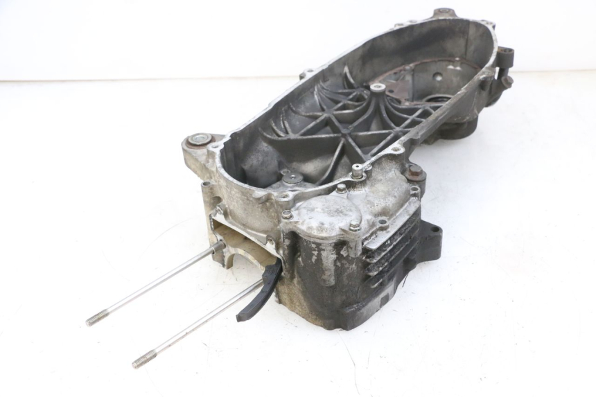 photo de LEFT ENGINE CRANKCASE YAMAHA X-MAX XMAX 125 (2010 - 2014) - Checked used part