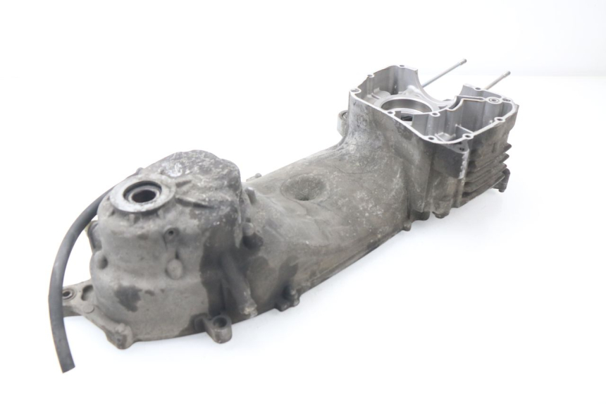 photo de LEFT ENGINE CRANKCASE YAMAHA XMAX X-MAX 125 (2006 - 2009)