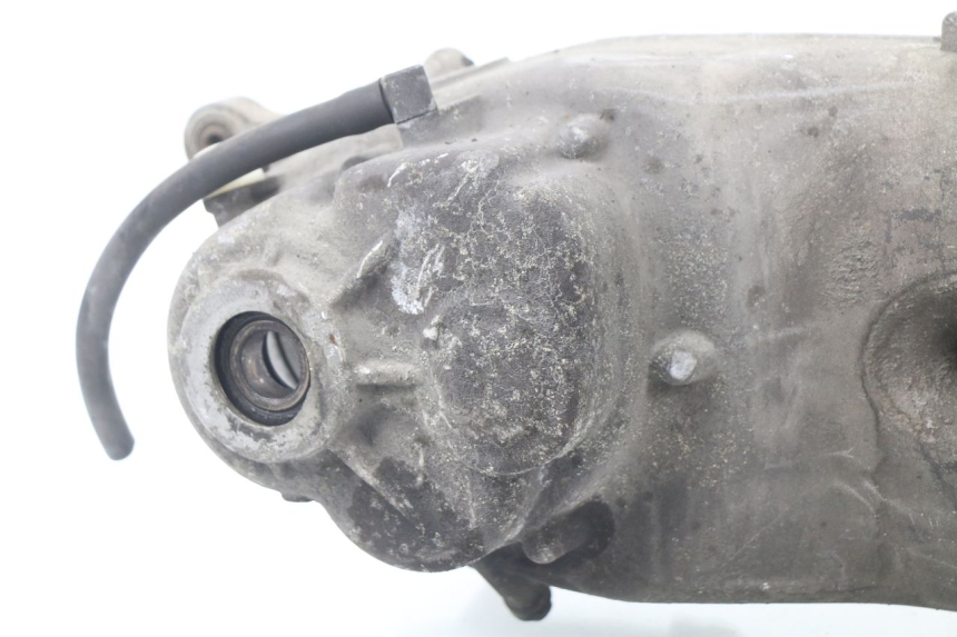 photo de LEFT ENGINE CRANKCASE YAMAHA XMAX X-MAX 125 (2006 - 2009)