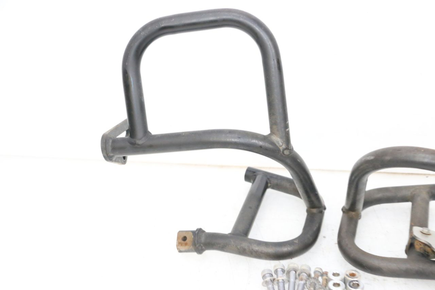 photo de ENGINE CYLINDER HEAD COVER YAMAHA FJR ABS 1300 (2006 - 2012) - Technical close-up