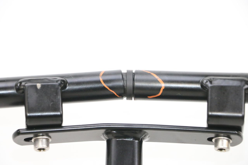 photo de CYLINDER CRASH PROTECTOR BMW R GS 1250 (2021 - 2024) - Zoom on usage condition