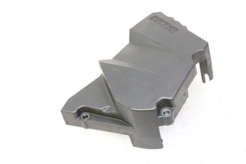 photo de SPROCKET COVER YAMAHA FZ6 FAZER S2 600 (2007 - 2011)