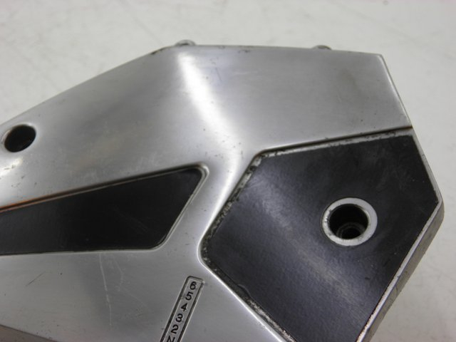 photo de SPROCKET COVER KAWASAKI ZEPHYR 550 (1991 - 1998) - Zoom on usage condition