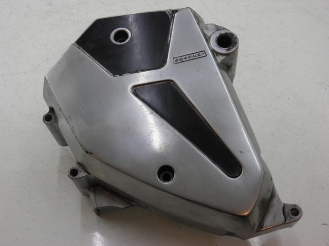 photo de SPROCKET COVER KAWASAKI ZEPHYR 550 (1991 - 1998) - Fixing points details