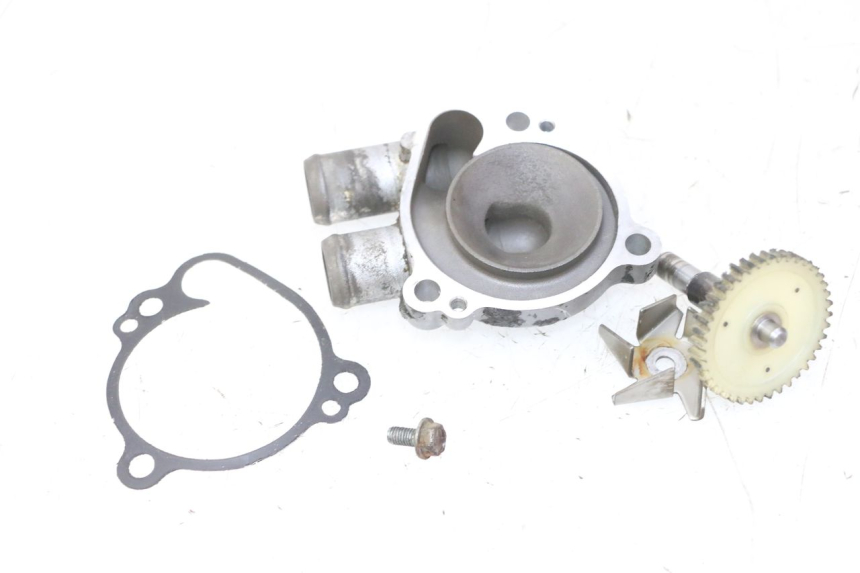 photo de WATER PUMP COVER KAWASAKI KX 85 (2014 - 2021)
