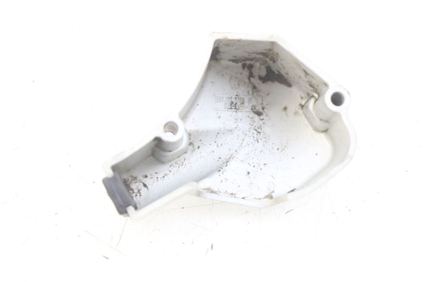 photo de OIL PUMP COVER PEUGEOT XP6 50 (1997 - 2003)