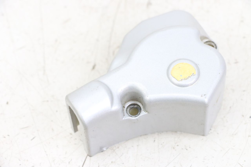 photo de OIL PUMP COVER PEUGEOT XP6 50 (1997 - 2003)