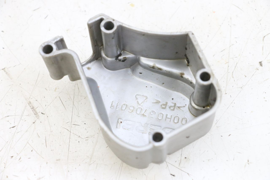 photo de OIL PUMP COVER APRILIA RS 50 (2006 - 2010)