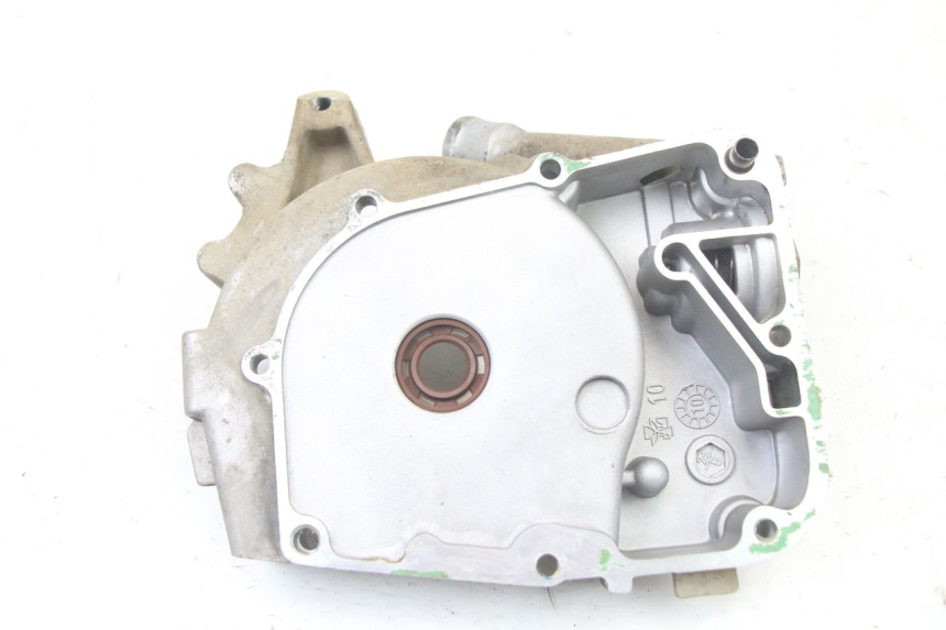 photo de STATOR COVER PEUGEOT KISBEE 4T 50 (2018 - 2022)