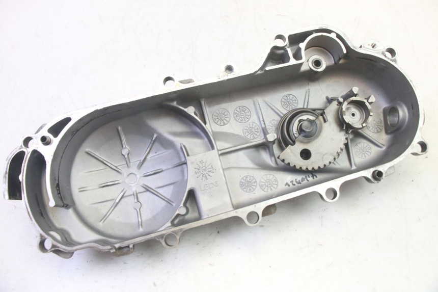 photo de VARIATOR COVER KYMCO AGILITY 4T 50 (2018 - 2022) - Fixing points details