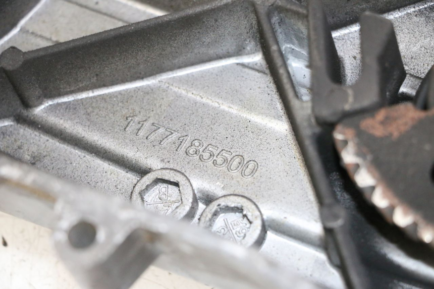 photo de VARIATOR COVER PEUGEOT KISBEE 2T 50 (2010 - 2017)