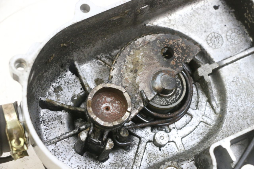 photo de VARIATOR COVER PEUGEOT KISBEE 4T 50 (2010 - 2017) - Surface and material condition