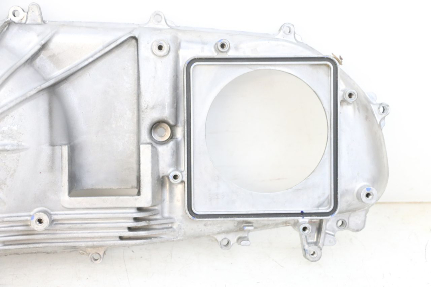 photo de DRIVE BELT COVER YAMAHA TRICITY 300 (2020 - 2024) - Fixing points details