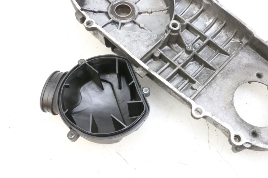 photo de VARIATOR COVER YAMAHA X-MAX XMAX 125 (2010 - 2014) - Alternative perspective