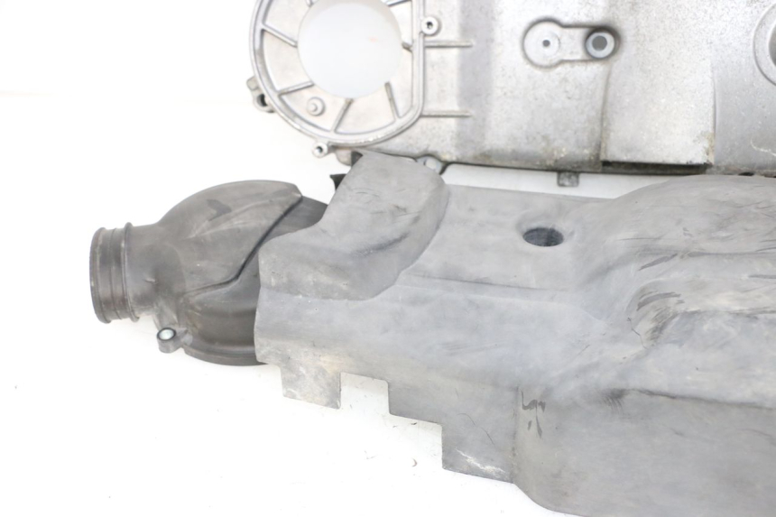 photo de VARIATOR COVER YAMAHA X-MAX XMAX 125 (2010 - 2013) - Distinctive features