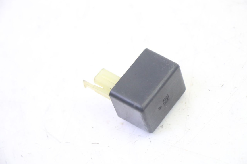 photo de FLASHER RELAY SUZUKI BURGMAN 125 (2007 - 2014)